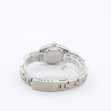 Bild in Galerie-Viewer laden, Rolex Oyster Perpetual 31 ref. 76080 White Roman Diamonds Dial - Full Set - Oyster Bracelet
