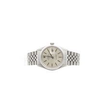 Załaduj obraz do przeglądarki galerii, Rolex Datejust ref. 16030 - Jubilee Bracelet - Silver Dial
