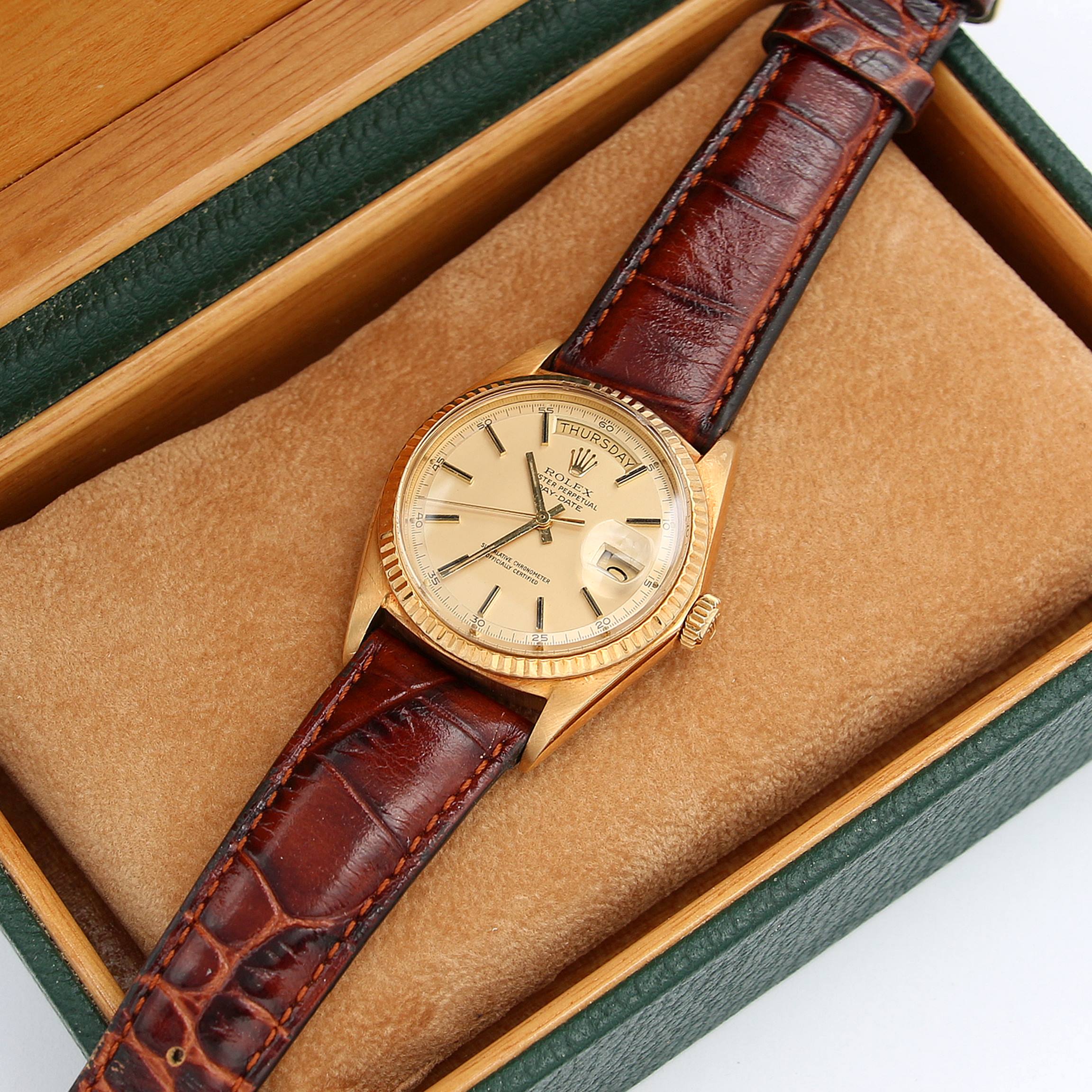 Rolex Day-Date ref. 1803 Champagne dial 18K Gold - Full Set