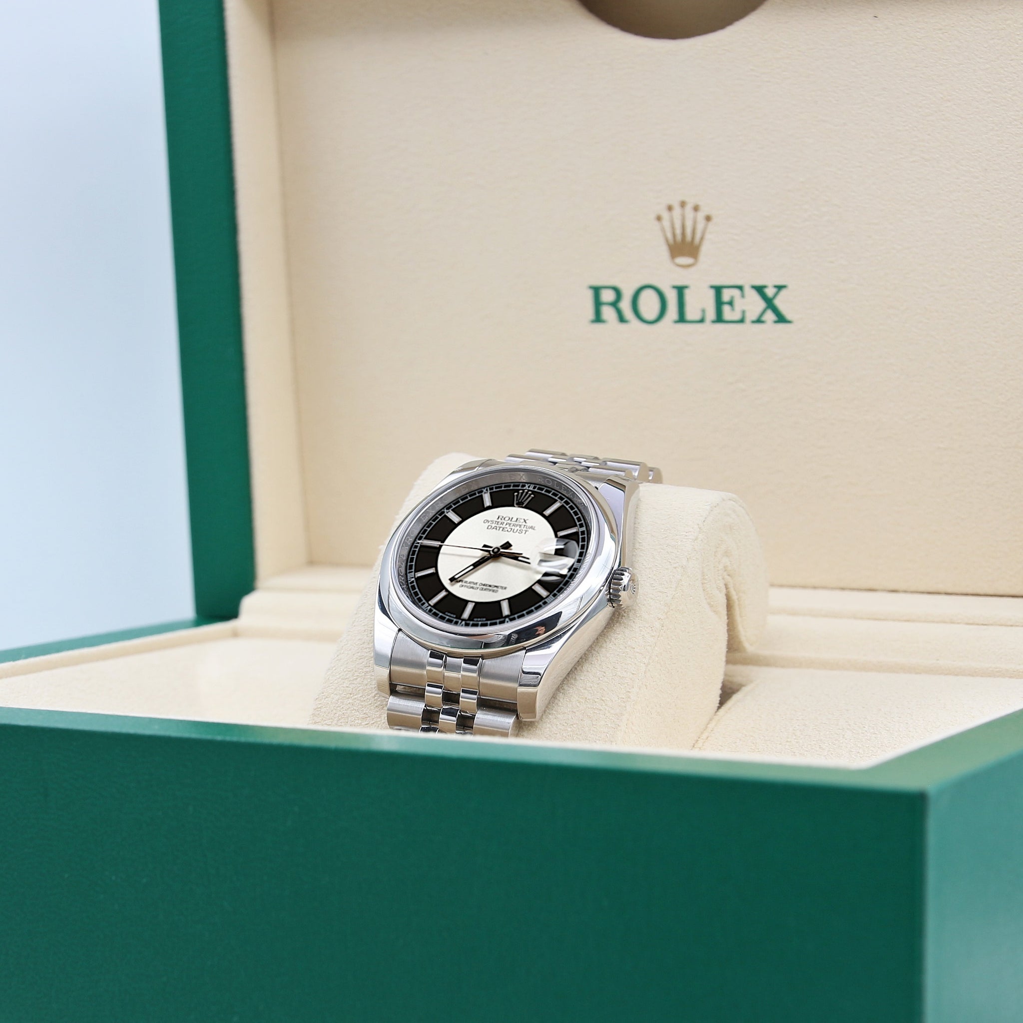 ROLEX ロレックス　箱　駒つき Buy Watch Rolex Datejust ref. 116200 Jubilee bracelet Tuxedo Dial