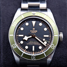 Load image into Gallery viewer, Tudor Black Bay Harrods 79230G Green Bezel (Harrods Edition) - Full Set
