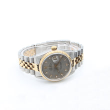 Załaduj obraz do przeglądarki galerii, Rolex Datejust 36 ref. ref. 16233G Millennary Silver Diamonds dial - Full Set
