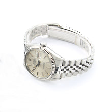 Load image into Gallery viewer, Rolex Datejust ref. 16014 - Tapestry dial - Jubilee bracelet
