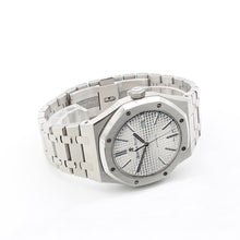 Załaduj obraz do przeglądarki galerii, Audemars Piguet Royal Oak ref. 15400ST - Full Set - Silver Dial
