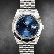 Charger l&#39;image dans la galerie, Rolex Datejust ref. 126300 Blue Roman Dial Jubilee bracelet - Full Set
