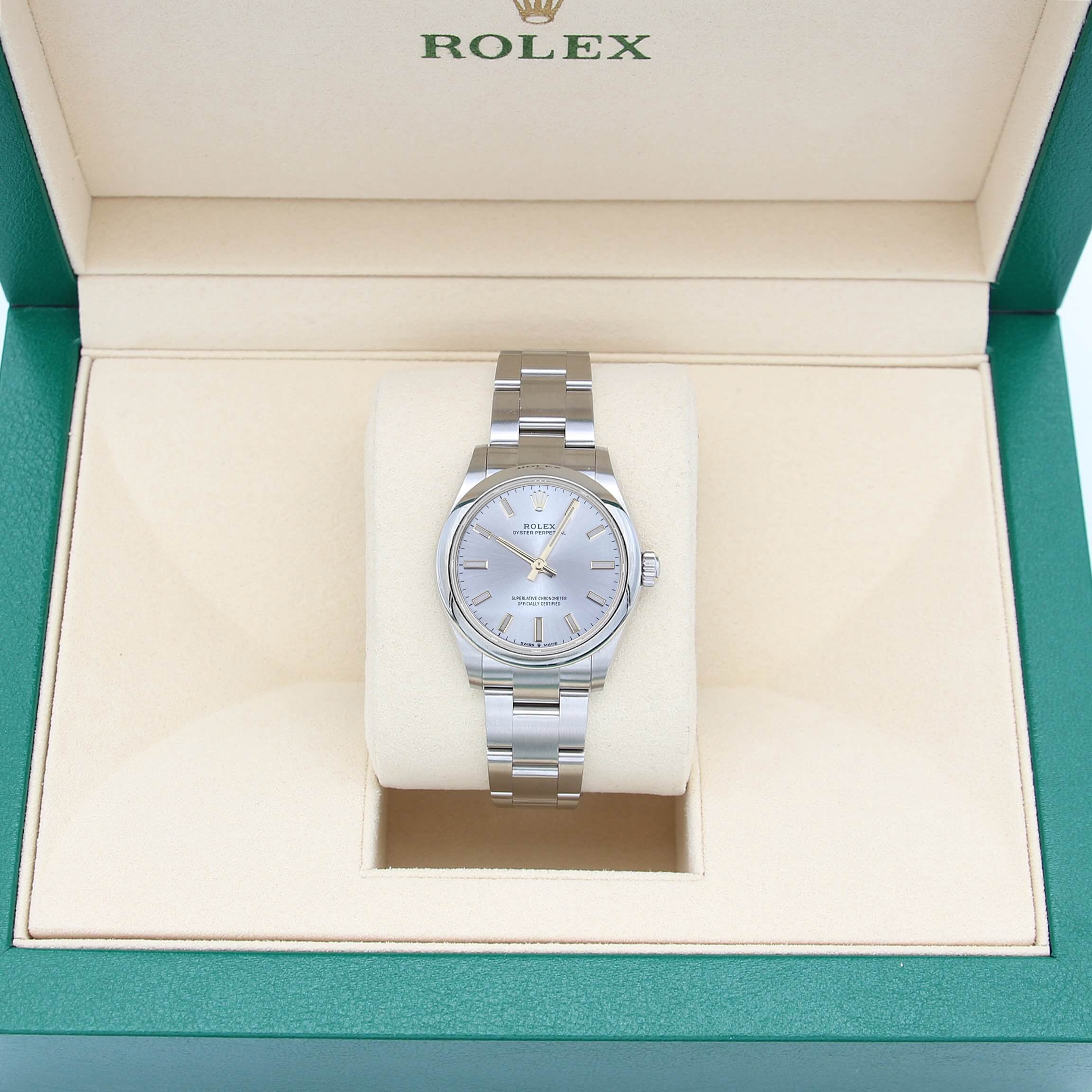 Rolex Oyster Perpetual ref. 277200 31mm - Silver Dial - Full set