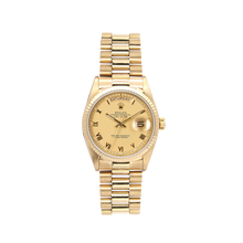 Load image into Gallery viewer, Rolex Day-Date 36 ref. 18038 - Champagne Roman dial -  Full Set
