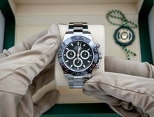 Załaduj obraz do przeglądarki galerii, Rolex Daytona 116500LN Black Dial - Full Set
