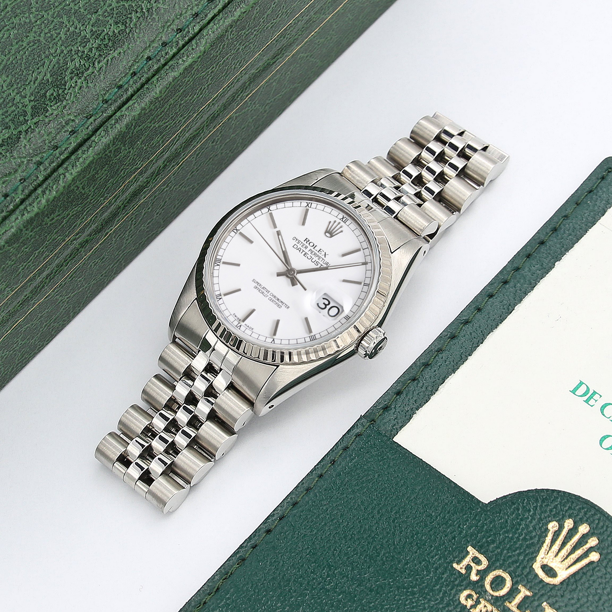 Rolex Datejust 36 ref. 16234 White Plain Dial - Full Set – Debonar Rolex Datejust 36 ref. 16234 White Plain Dial - Full Set – Debonar