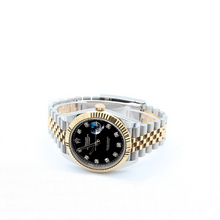 Bild in Galerie-Viewer laden, Rolex Datejust Ref. 126333 Black Diamonds Dial Jubilee Armband - Voller Satz
