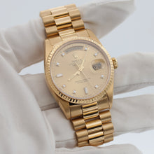 Bild in Galerie-Viewer laden, Rolex Day-Date 36 ref. 18238 - Champagne Diamonds Dial President bracelet - Full Set
