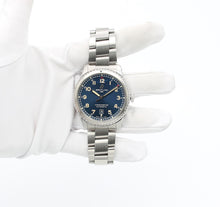 Załaduj obraz do przeglądarki galerii, Breitling Aviator 8 ref. A17315101C1A1 Blue dial – Steel bracelet - Full Set
