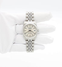 Carica l'immagine nel visualizzatore di Gallery, Rolex Datejust Mid-Size ref. 78240 - Silver Dial - Jubilee Bracelet
