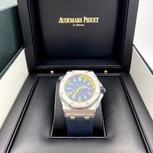Załaduj obraz do przeglądarki galerii, Audemars Piguet Royal Oak Offshore Diver Ref. 15710ST.OO.A027CA.01 - NEW
