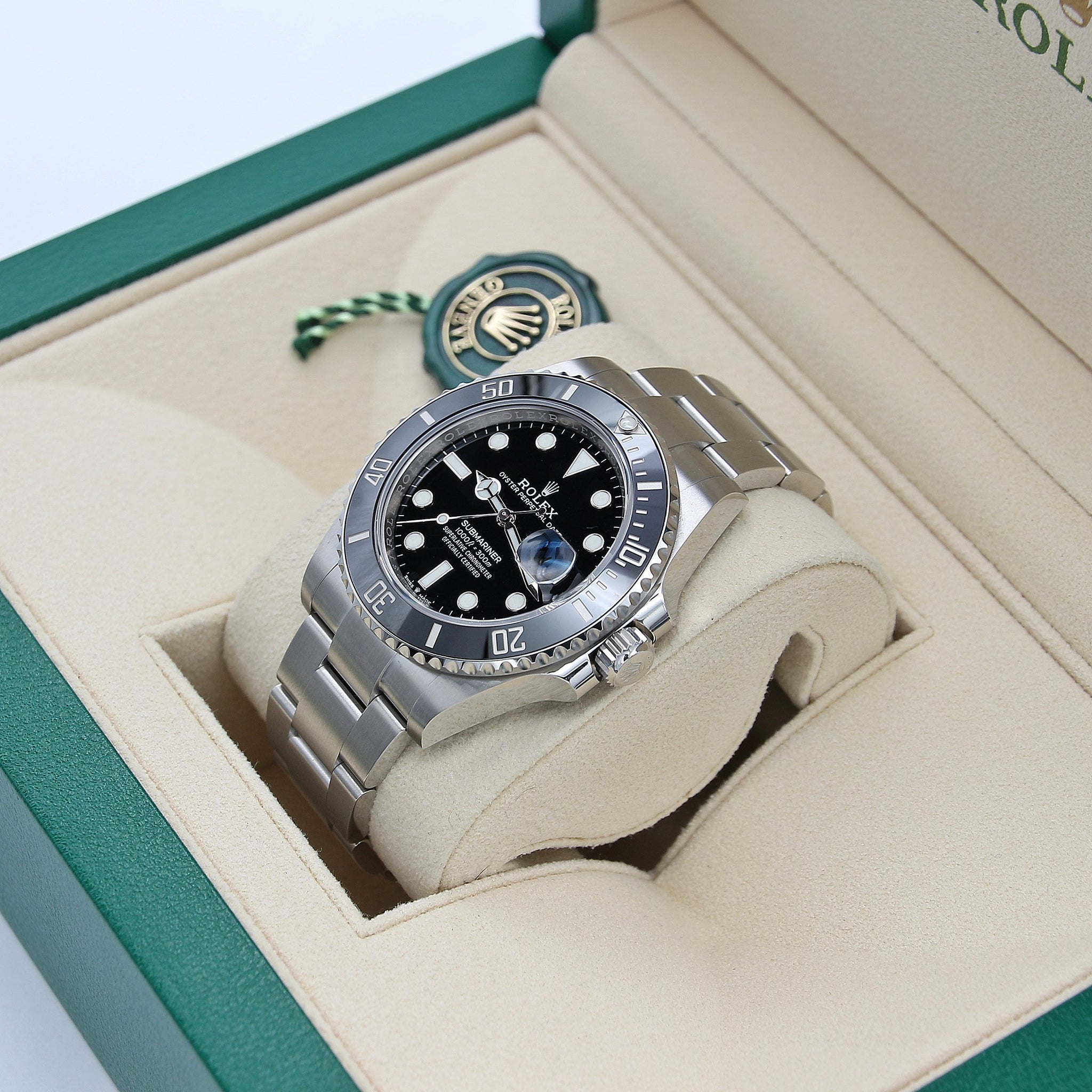 Buy Watch Rolex Submariner Date 126610LN - 2022 - Full Set 