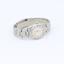 Carica l'immagine nel visualizzatore di Gallery, Rolex Datejust ref 6748 Silver Dial Oyster Bracelet
