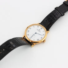 Załaduj obraz do przeglądarki galerii, Jaeger-LeCoultre Gentilhomme Automatic – 36 mm 18K Gold ref. 155.1.9
