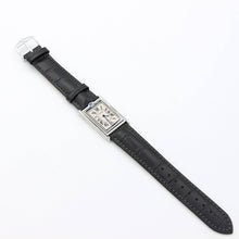 Bild in Galerie-Viewer laden, Cartier Tank Basculante Handaufzug ref. 2390 – Paris Boutique Edition „Offener Gehäuseboden“
