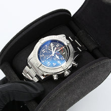 Załaduj obraz do przeglądarki galerii, Breitling Super Avenger II ref. A133711 48mm Chronograph
