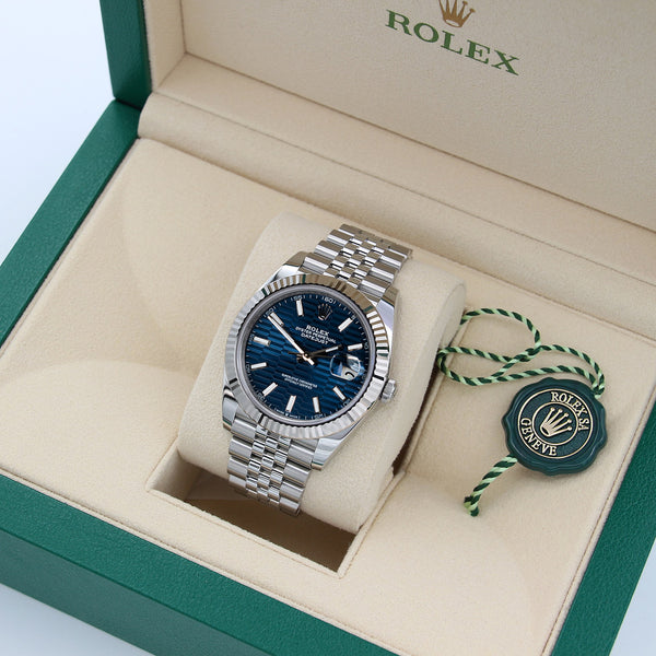 Rolex Datejust ref. 126334 Blue Motif Dial Jubilee bracelet Full Set Debonar Watches Sp. z o.o