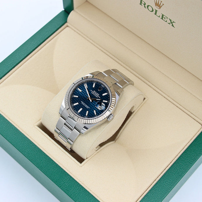 Rolex Datejust ref. 126334 Blue Motif Dial Oyster bracelet - Full Set