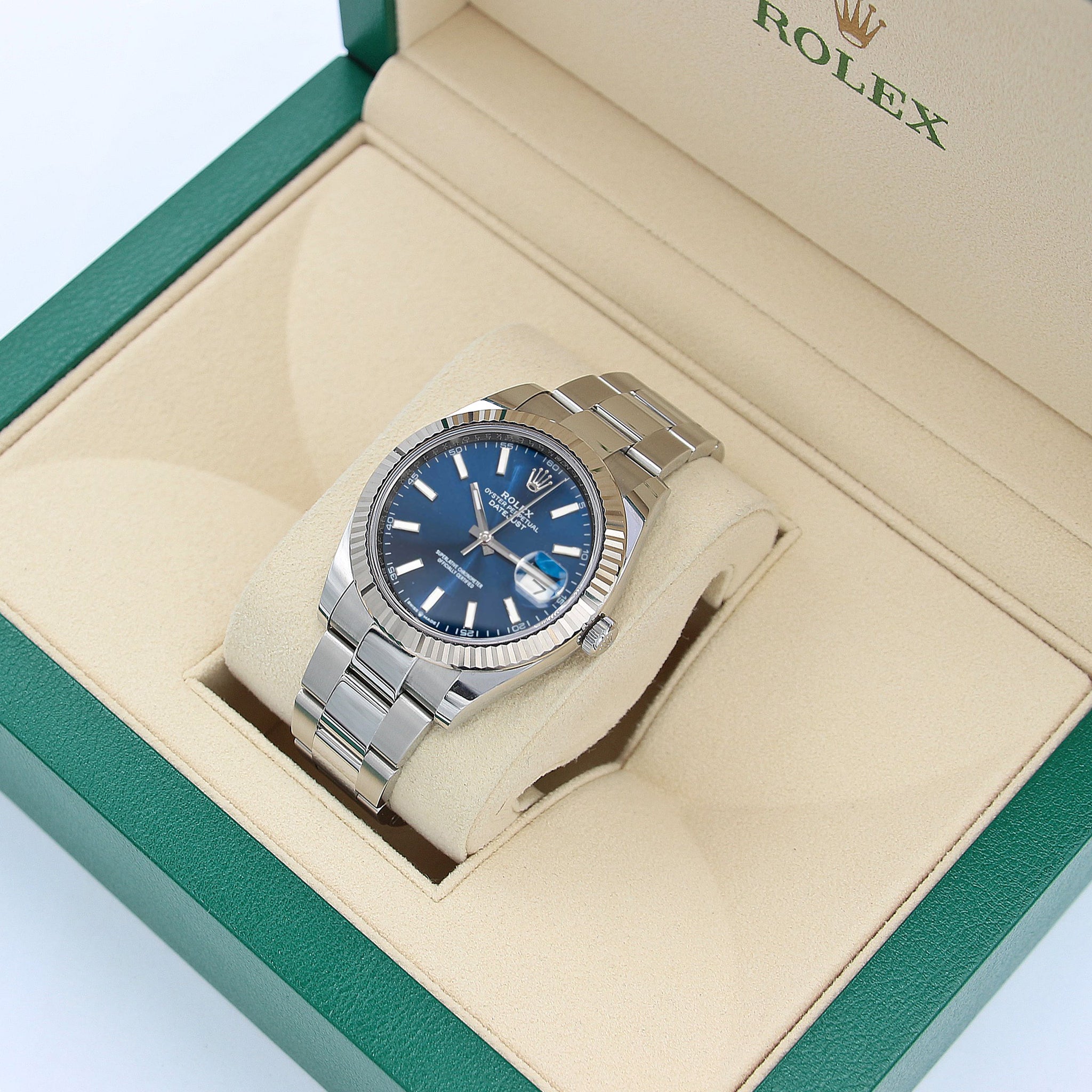 Rolex Datejust ref. 126334 Blue Dial Oyster bracelet Full Set
