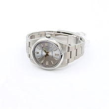 Carica l&#39;immagine nel visualizzatore di Gallery, Rolex Oyster Perpetual 124300 - Silver Dial - Full set
