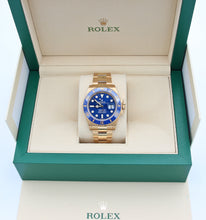 Load image into Gallery viewer, Rolex Submariner Gold 18K ref. 126618LB - Full Set
