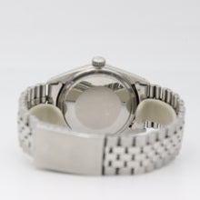Load image into Gallery viewer, Rolex Datejust ref. 1601 Silver dial Steel Jubilee bracelet
