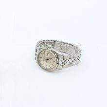 Load image into Gallery viewer, Rolex Datejust ref. 1601 - White Gold Bezel - Silver dial (V II) - Full Set
