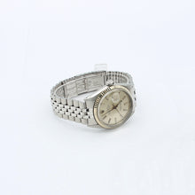 Load image into Gallery viewer, Rolex Datejust ref. 1601 - White Gold Bezel - Silver dial (V II) - Full Set
