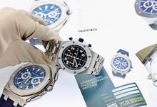 Załaduj obraz do przeglądarki galerii, Audemars Piguet Royal Oak Offshore &quot;THE BEAST&quot; ref. 25721ST - Original Warranty and Extract

