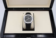 Załaduj obraz do przeglądarki galerii, Patek Philippe Aquanaut Jumbo ref. 5167A
